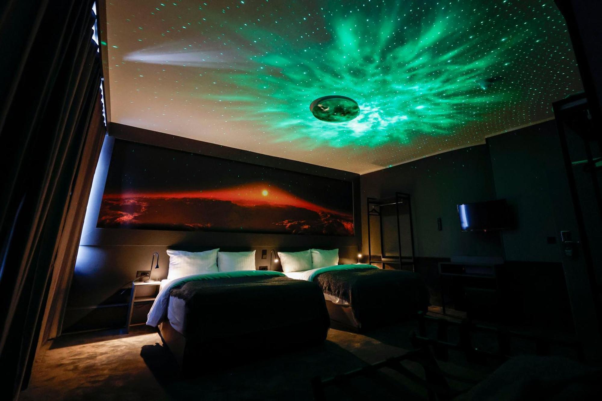 Sleephotels Cosmos Hamburg Bagian luar foto