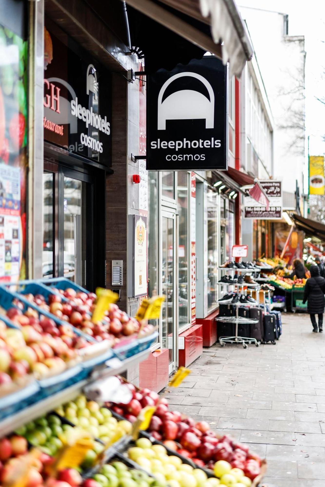 Sleephotels Cosmos Hamburg Bagian luar foto