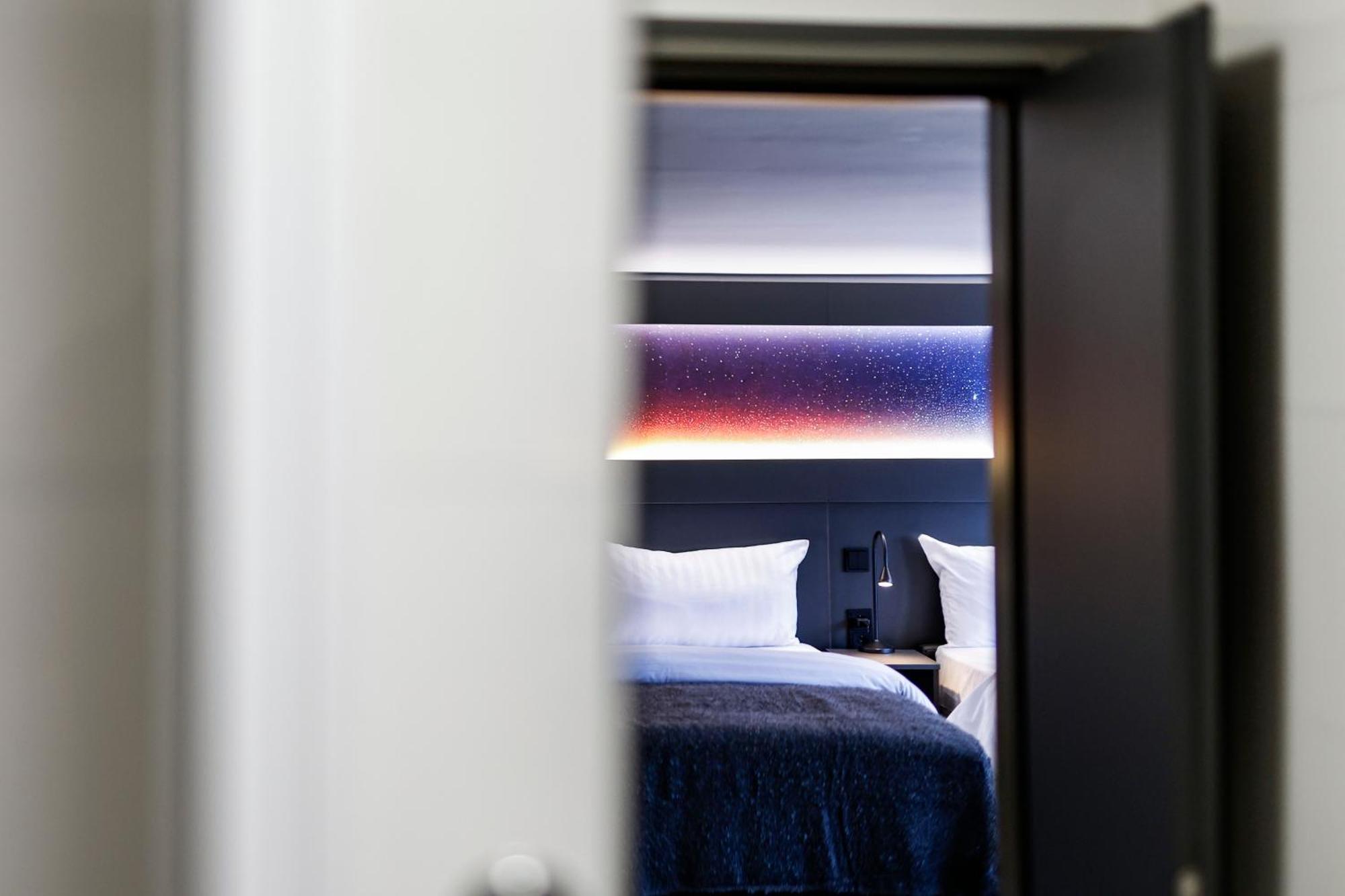 Sleephotels Cosmos Hamburg Bagian luar foto