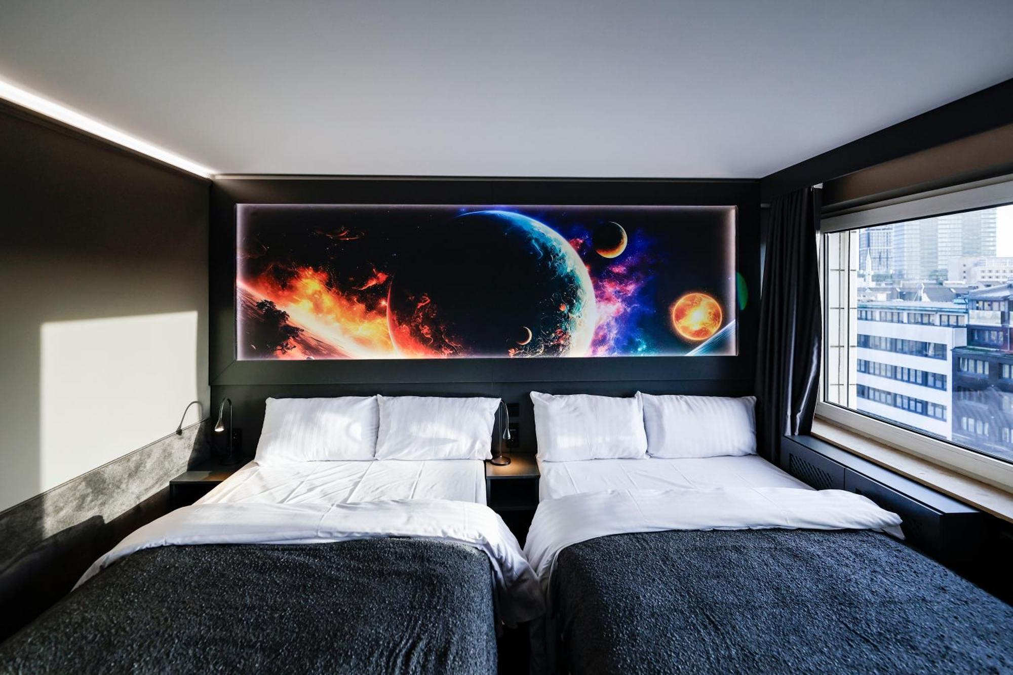 Sleephotels Cosmos Hamburg Bagian luar foto