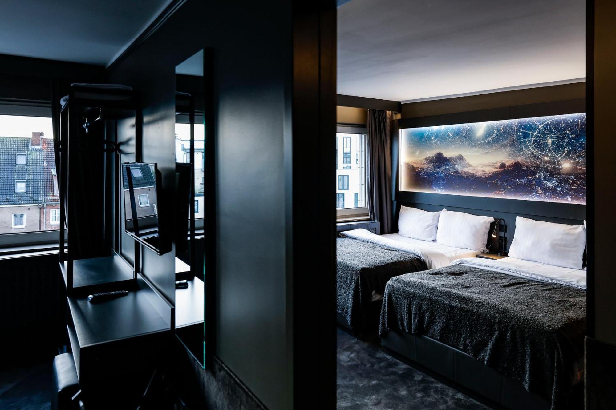 Sleephotels Cosmos Hamburg Bagian luar foto